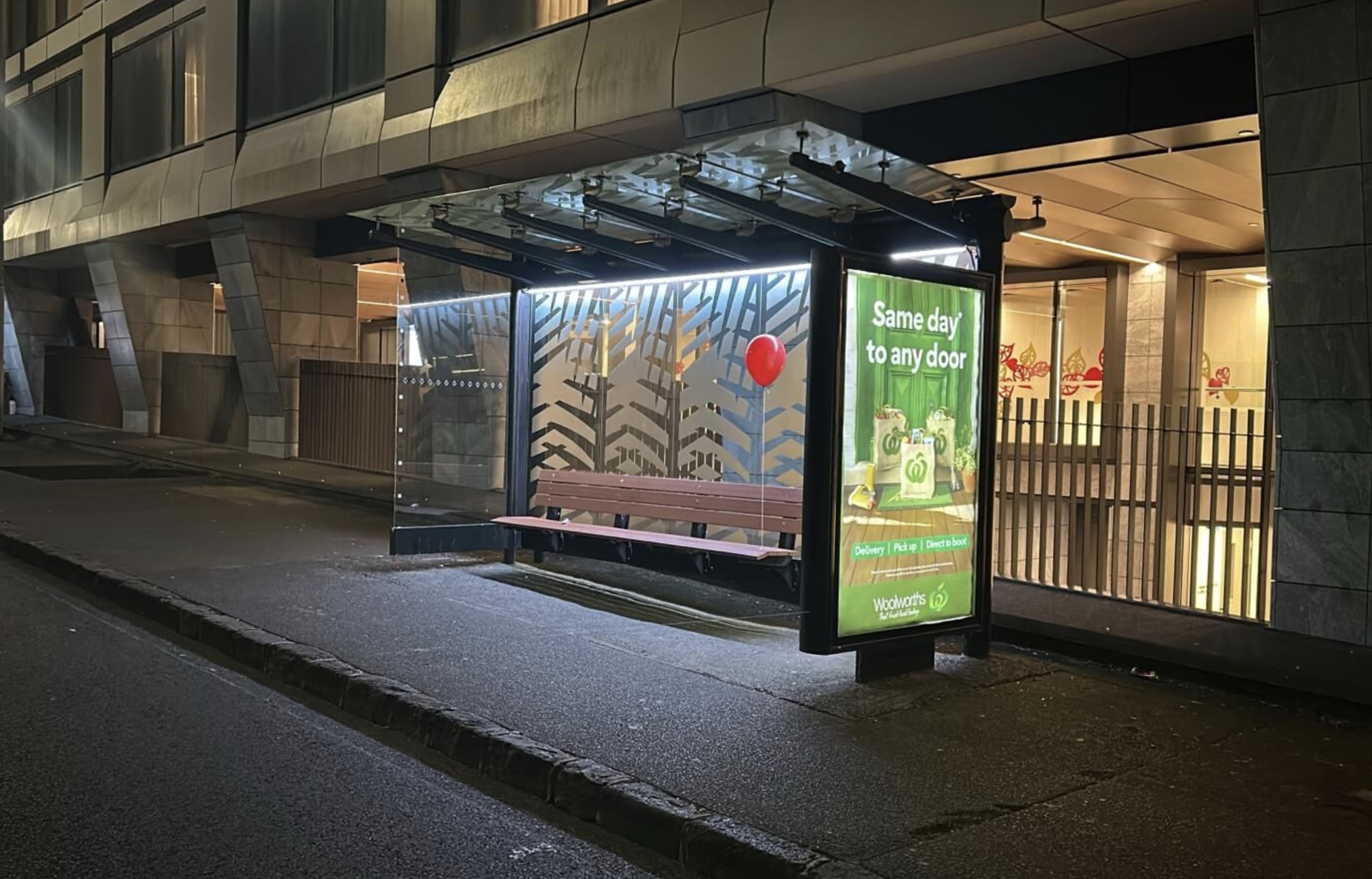 Red balloons descend on Aotearoa in new activation via OMD Create to mark launch of HBO Original series ‘IT: Welcome to Derry’ on NEON